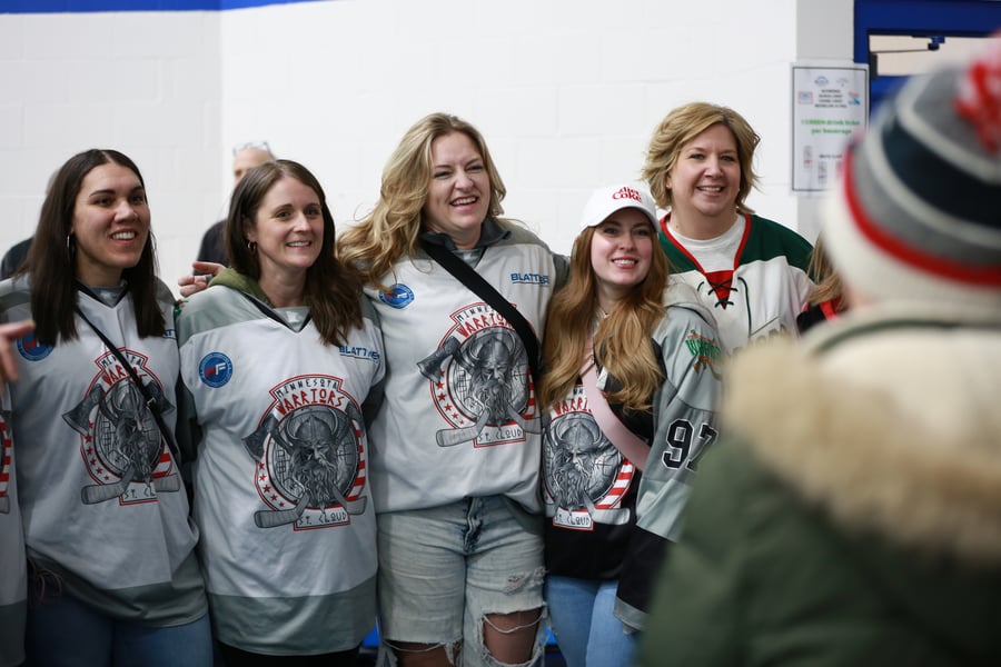 A group of Warriors fans